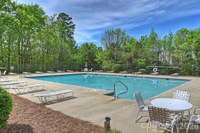 1605 Royal Tree Court, Charlotte, NC 28216
