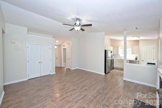 1605 Royal Tree Court, Charlotte, NC 28216