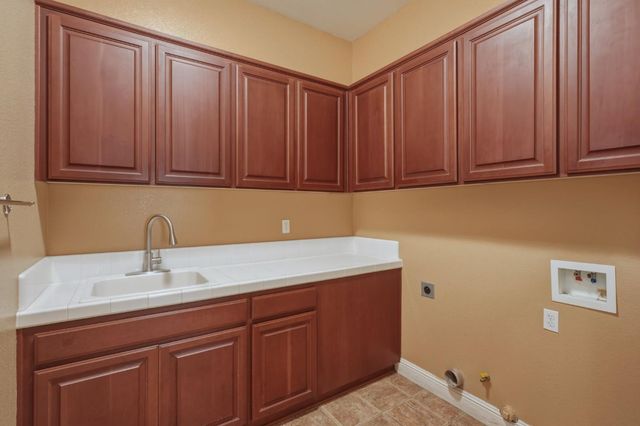 3537 Foxmore Ln, Rescue, CA 95672