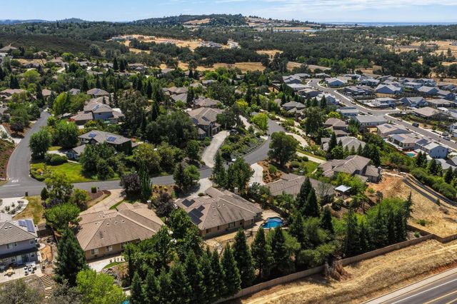 3537 Foxmore Ln, Rescue, CA 95672