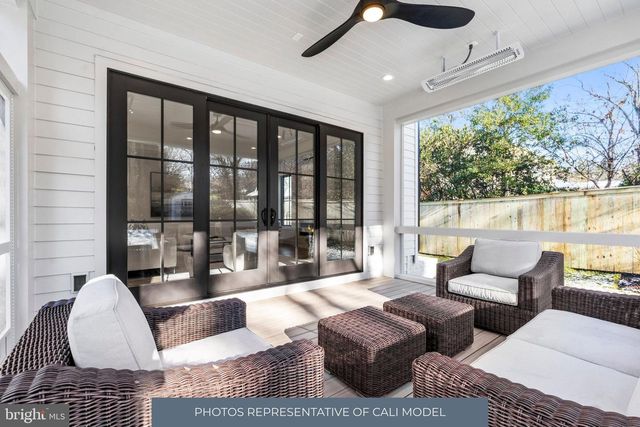 3815 N ABINGDON ST, Arlington, VA 22207