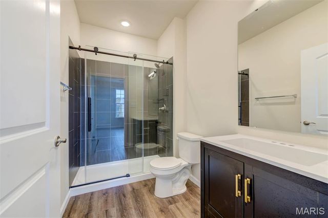 137 Nest Homes Dr, Ellisville, MO 63011