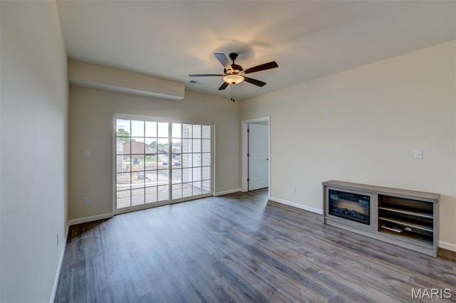 137 Nest Homes Dr, Ellisville, MO 63011