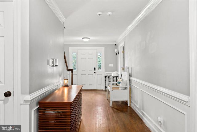 616 WINTERBERRY DR, Fredericksburg, VA 22405