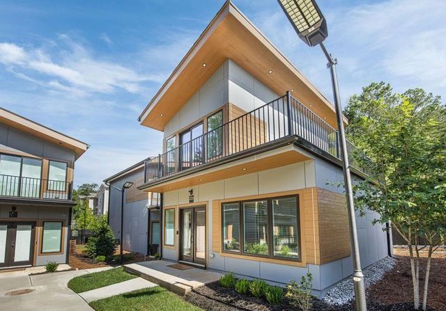 6305 Shannon Parkway 104, Union City, GA 30291