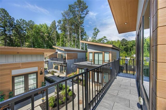 6305 Shannon Parkway 104, Union City, GA 30291