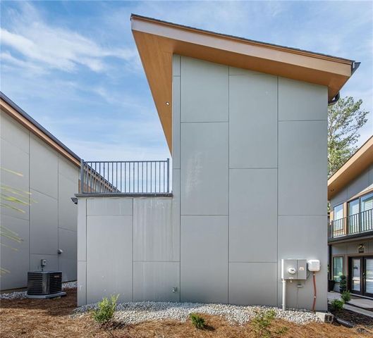 6305 Shannon Parkway 104, Union City, GA 30291