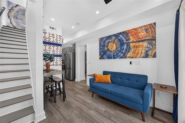 6305 Shannon Parkway 104, Union City, GA 30291