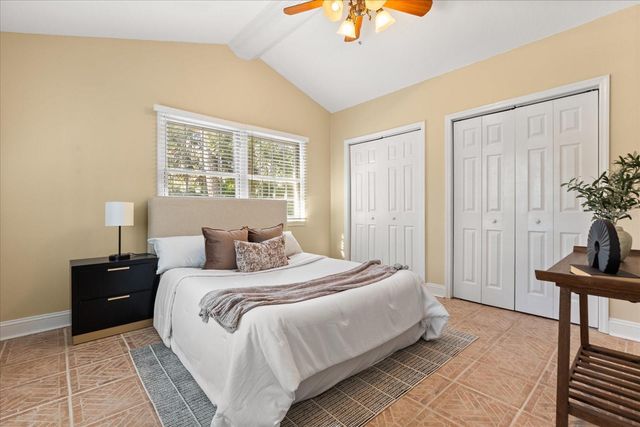 3001 LAKESHORE DRIVE, Mount Dora, FL 32757