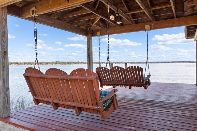 3001 LAKESHORE DRIVE, Mount Dora, FL 32757