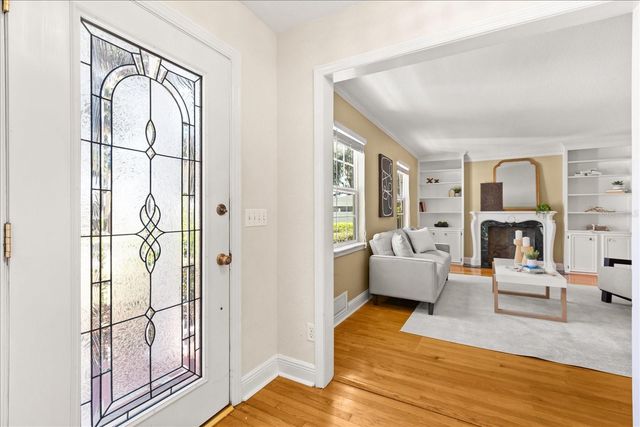 3001 LAKESHORE DRIVE, Mount Dora, FL 32757