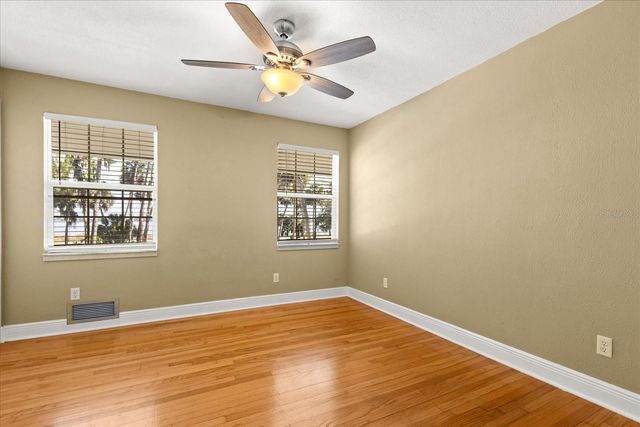 3001 LAKESHORE DRIVE, Mount Dora, FL 32757