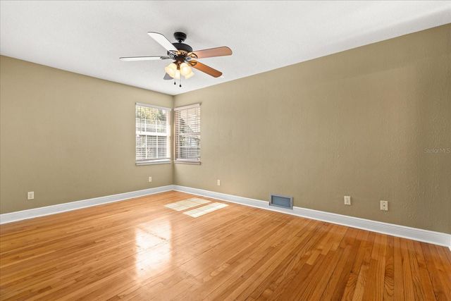 3001 LAKESHORE DRIVE, Mount Dora, FL 32757