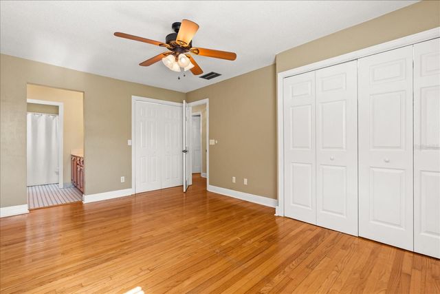 3001 LAKESHORE DRIVE, Mount Dora, FL 32757