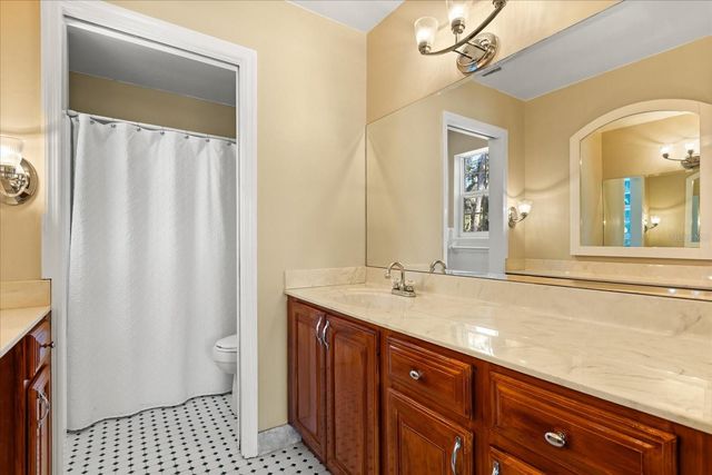 3001 LAKESHORE DRIVE, Mount Dora, FL 32757