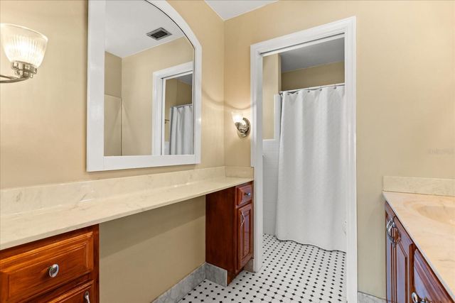 3001 LAKESHORE DRIVE, Mount Dora, FL 32757