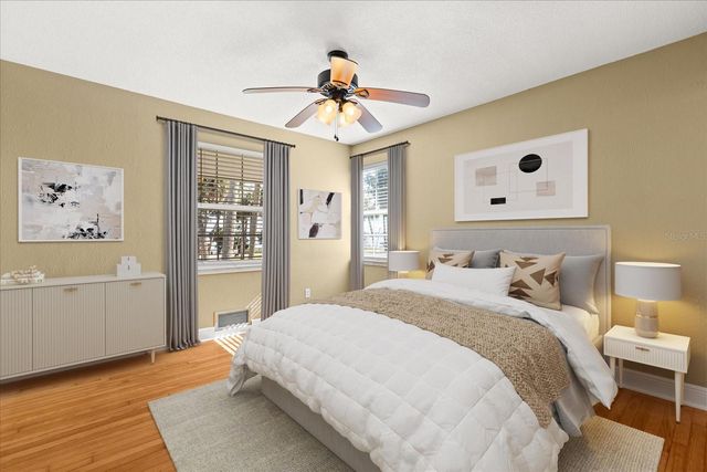 3001 LAKESHORE DRIVE, Mount Dora, FL 32757