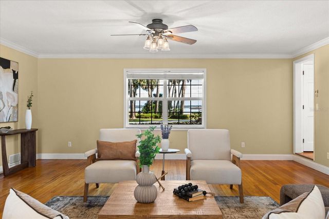 3001 LAKESHORE DRIVE, Mount Dora, FL 32757