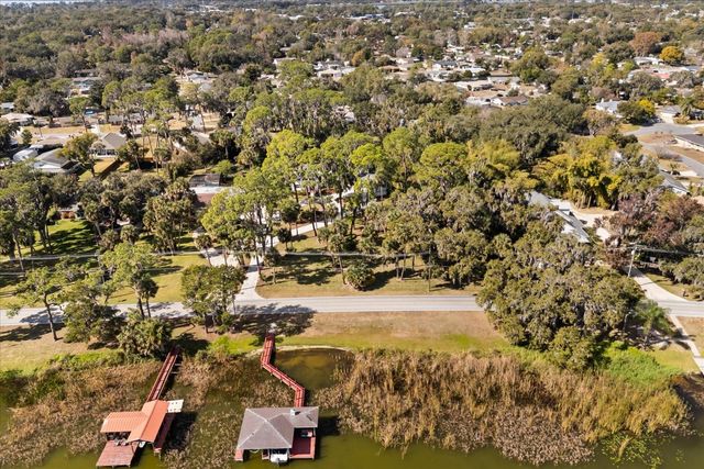 3001 LAKESHORE DRIVE, Mount Dora, FL 32757