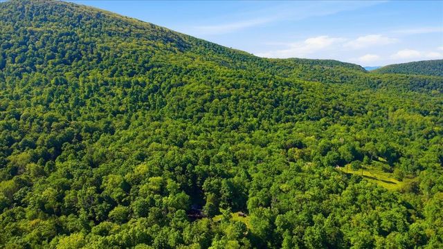 515 Quarry Road, Bennington, VT 05201