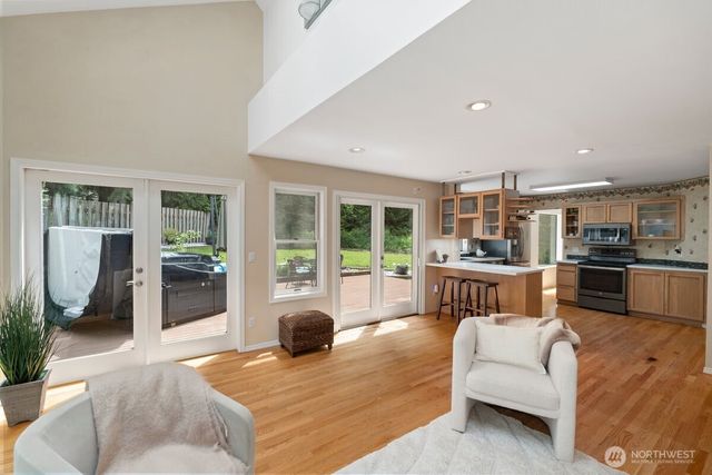 27015 NE Dorothy, Duvall, WA 98019