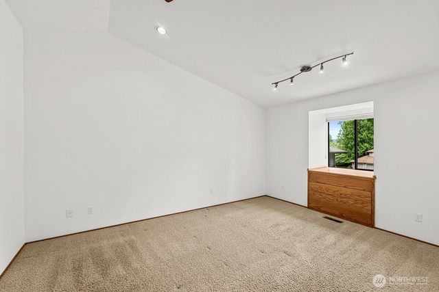 27015 NE Dorothy, Duvall, WA 98019