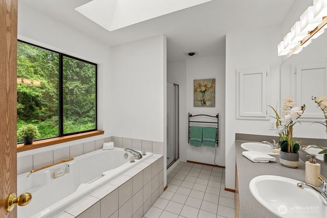 27015 NE Dorothy, Duvall, WA 98019