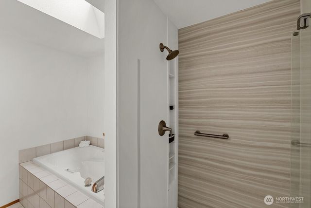 27015 NE Dorothy, Duvall, WA 98019