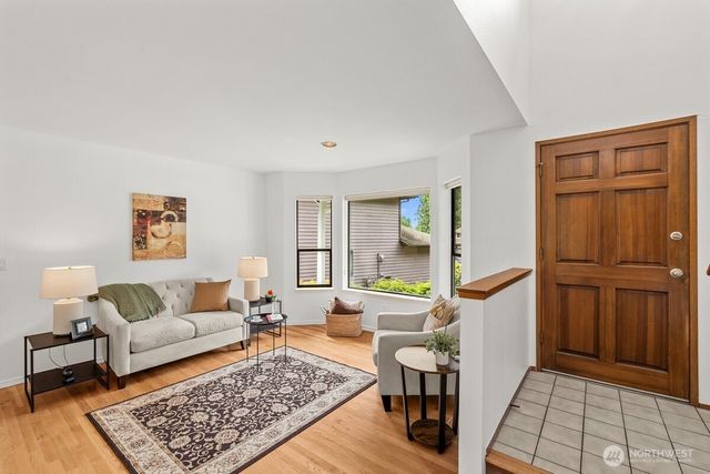 27015 NE Dorothy, Duvall, WA 98019