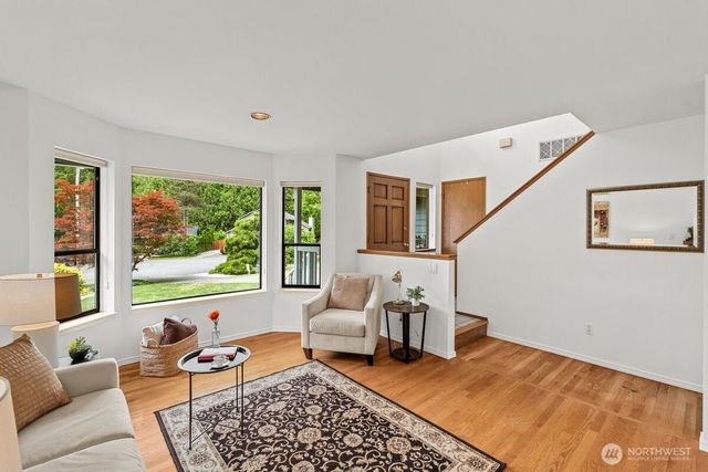27015 NE Dorothy, Duvall, WA 98019