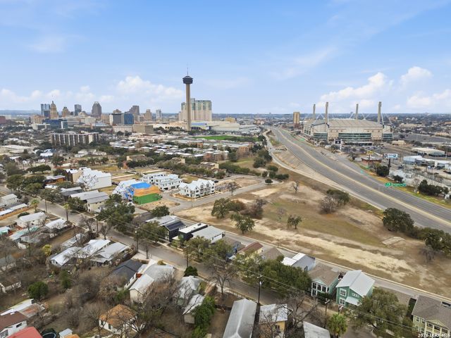 623 leigh, San Antonio, TX 78210