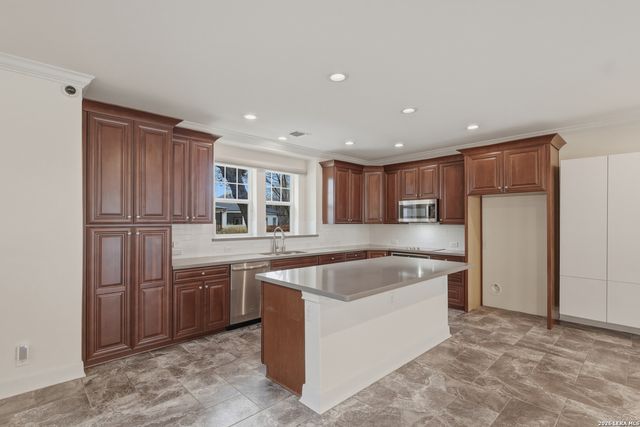 623 leigh, San Antonio, TX 78210