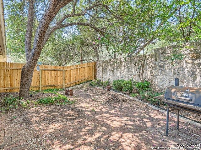 7722 WEXFORD SQ, San Antonio, TX 78240