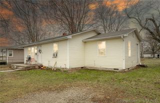 29 Newman Street, Scottsburg, IN 47170