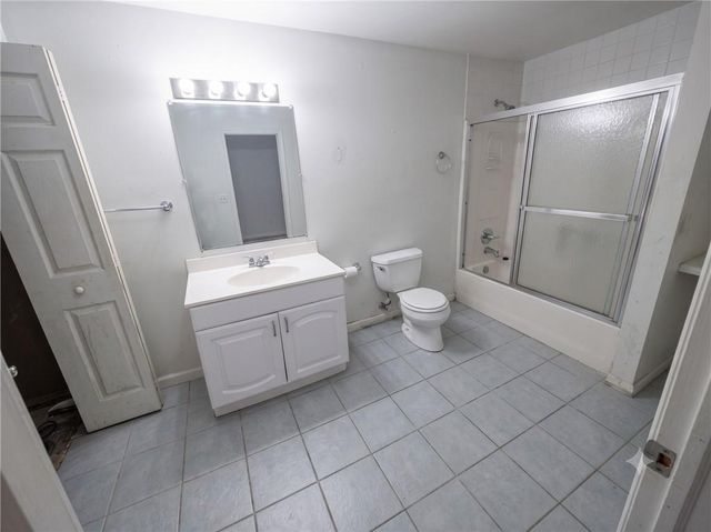 1254 Brett Court, Riverdale, GA 30296