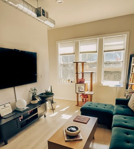 1812 W 23rd Street LL, Chicago, IL 60608