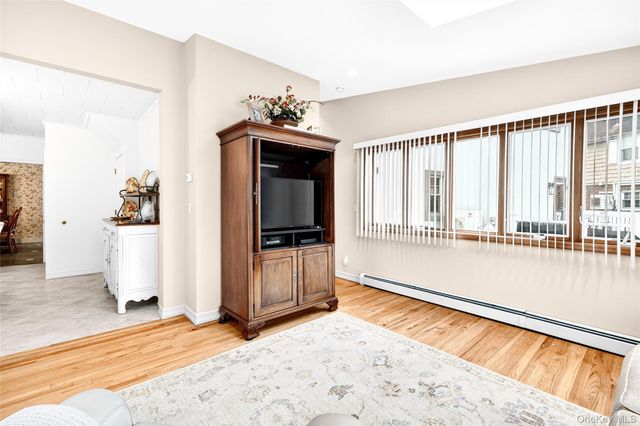 3334 Country Club Road, Bronx, NY 10465