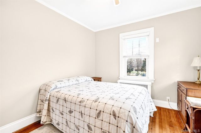 3334 Country Club Road, Bronx, NY 10465