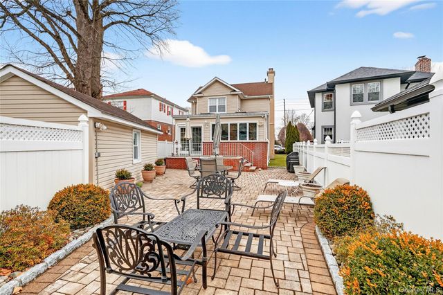 3334 Country Club Road, Bronx, NY 10465