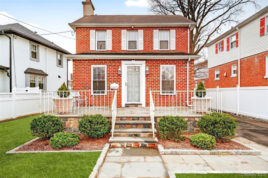 3334 Country Club Road, Bronx, NY 10465 — photo 2
