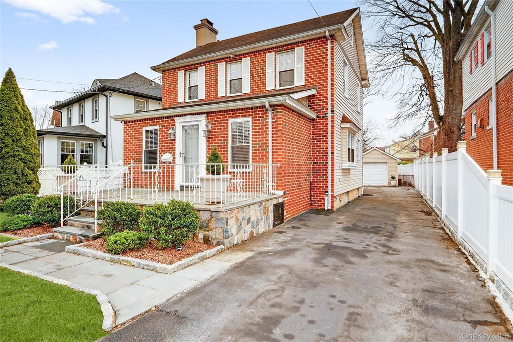 3334 Country Club Road, Bronx, NY 10465 — photo 3