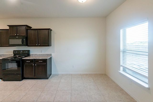 6116 Obsidian Creek Court, Fort Worth, TX 76179