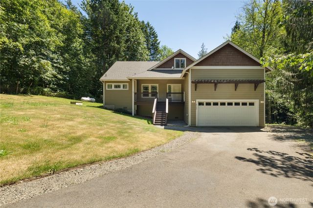8706 Long Lake Road SE, Port Orchard, WA 98367