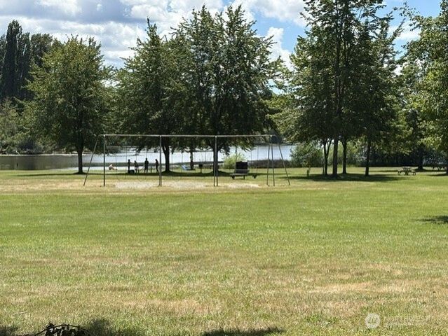 8706 Long Lake Road SE, Port Orchard, WA 98367