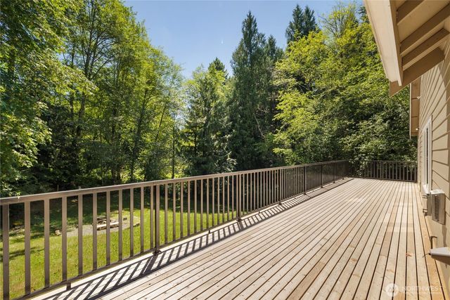 8706 Long Lake Road SE, Port Orchard, WA 98367