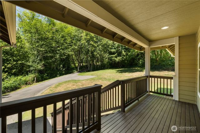 8706 Long Lake Road SE, Port Orchard, WA 98367