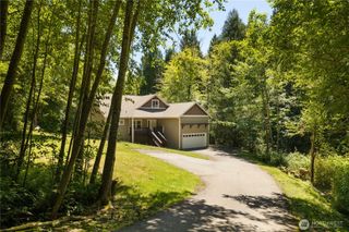 8706 Long Lake Road SE, Port Orchard, WA 98367