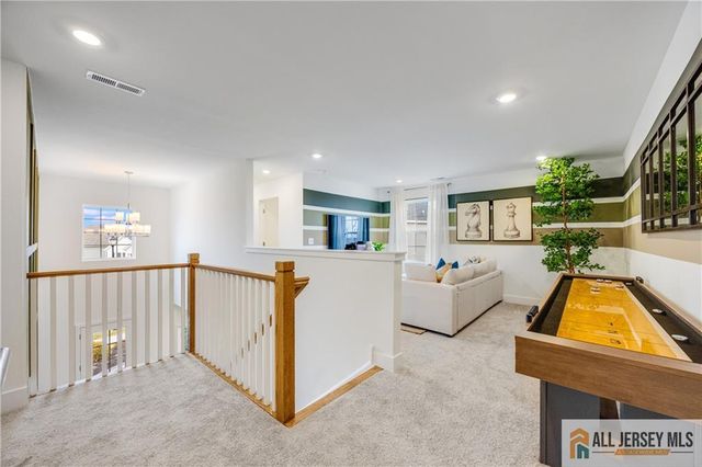 2 Galerie Court, Monroe, NJ 08831