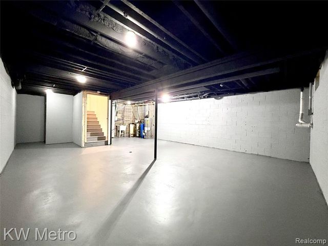 1730 Indian Road, Lapeer, MI 48446