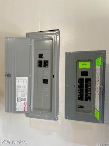 1730 Indian Road, Lapeer, MI 48446